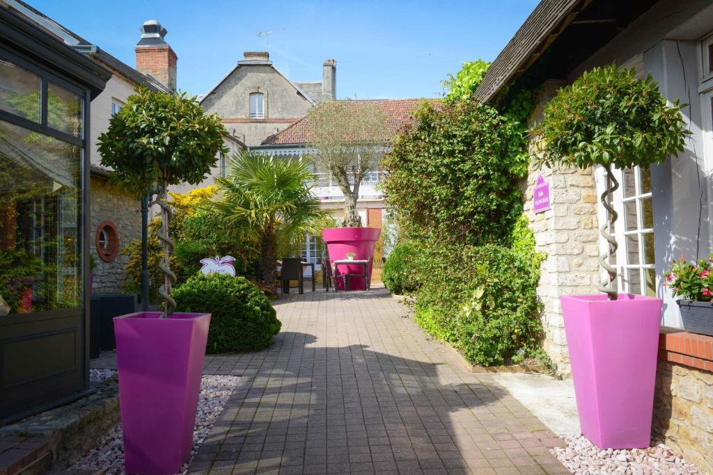 Logis Hotel Restaurant L'Auberge Normande Carentan Ngoại thất bức ảnh