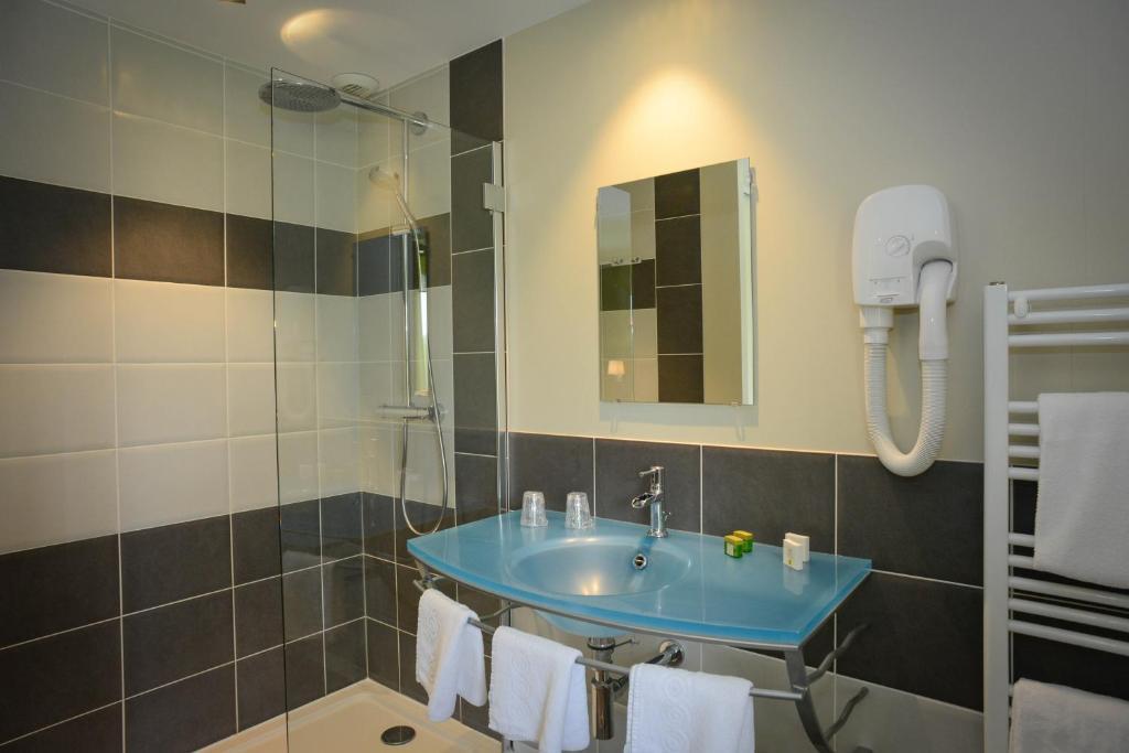 Logis Hotel Restaurant L'Auberge Normande Carentan Ngoại thất bức ảnh